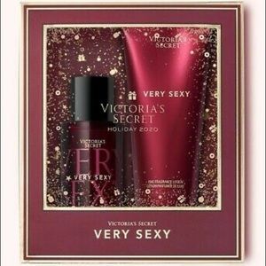 Victoria SecretVery SexyTravel Set